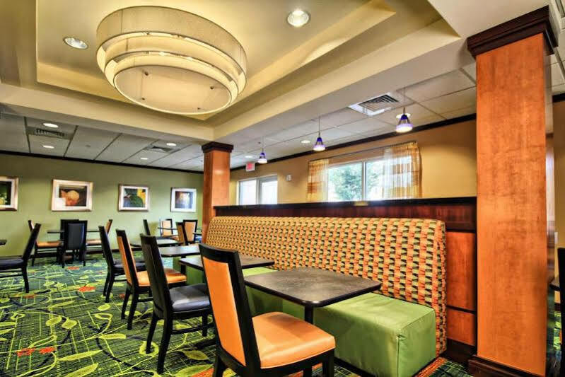 Fairfield & Hotel